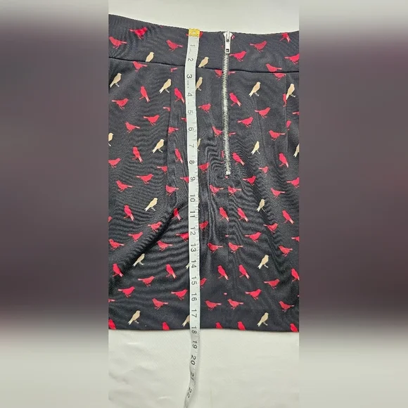 Vivienne Tam Women’s Skirt Sz 2 Black Red Tan Bird Print Mini Designer Casual - Picture 6 of 8